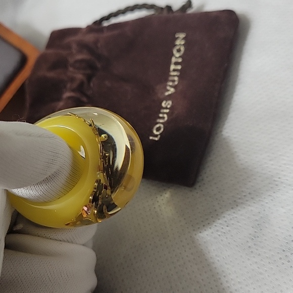 LOUIS VUITTON RESIN INCLUSION RING EUC - Picture 9 of 9